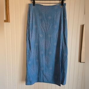 Columbia Grt Silk Cotton Blue Wrap Midi Skirt with Floral Geometric Pattern